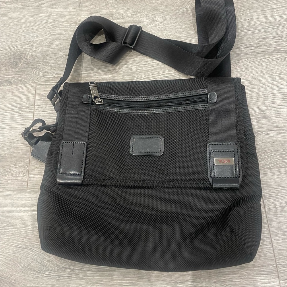 TUMI Black Men's Crossbody Bag
